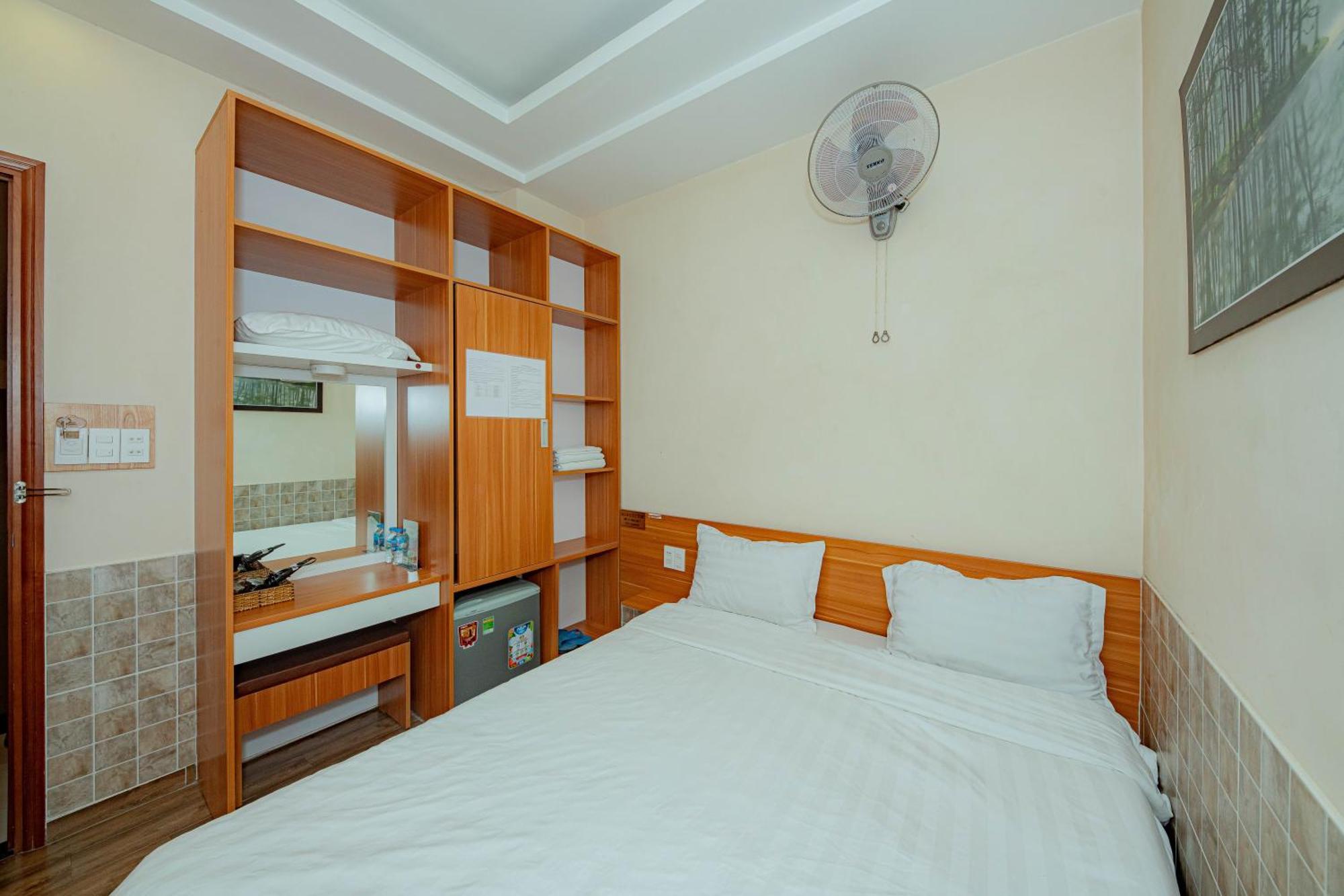 Thanh Anh 2 Hotel - Gan Cho Dem Νταλάτ Εξωτερικό φωτογραφία