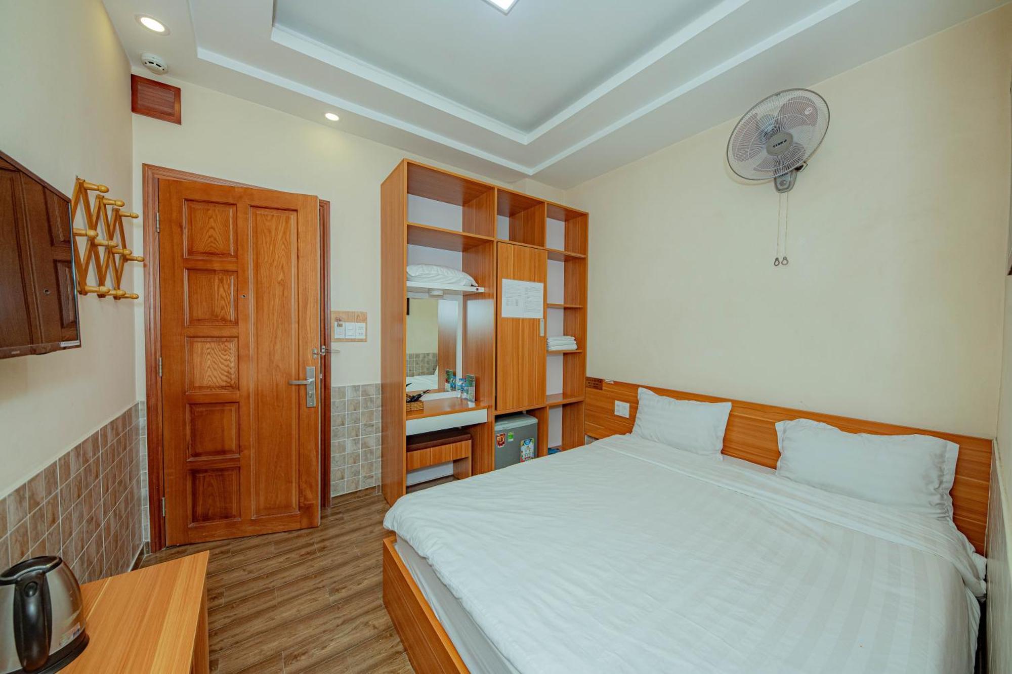 Thanh Anh 2 Hotel - Gan Cho Dem Νταλάτ Εξωτερικό φωτογραφία