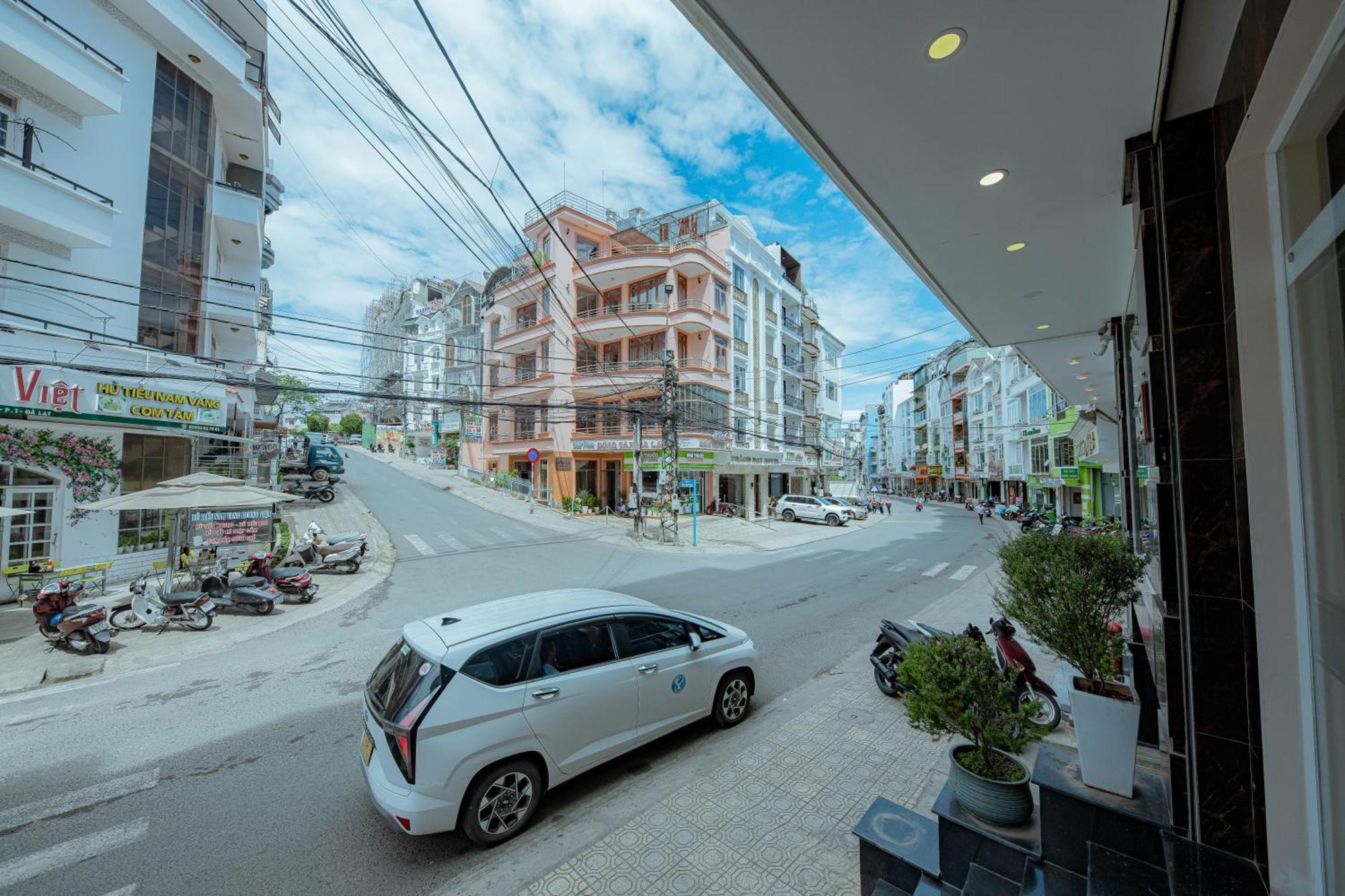 Thanh Anh 2 Hotel - Gan Cho Dem Νταλάτ Εξωτερικό φωτογραφία