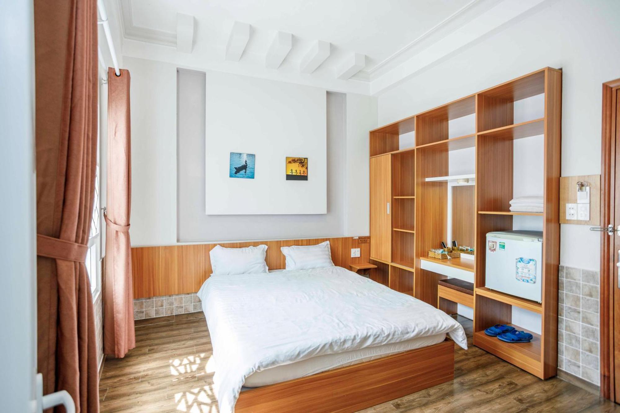 Thanh Anh 2 Hotel - Gan Cho Dem Νταλάτ Εξωτερικό φωτογραφία