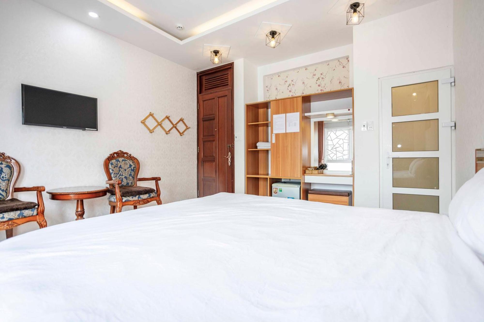 Thanh Anh 2 Hotel - Gan Cho Dem Νταλάτ Εξωτερικό φωτογραφία